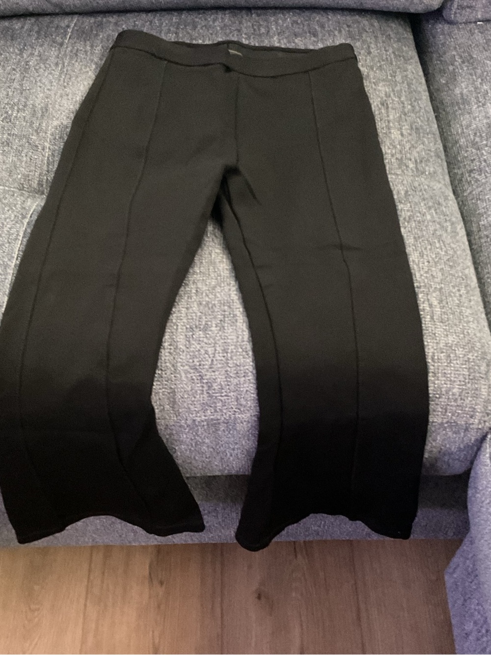 BCBGMaxAzria Black Wide-Leg Capris